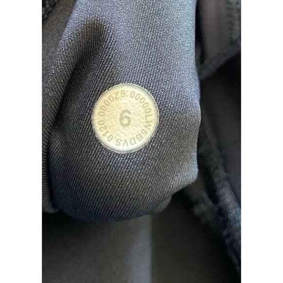 Lululemon Tight Stuff II Navy Blue Size 6 - Picture 4 of 5